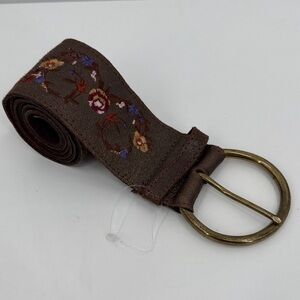 Nine West Floral Embroidered Brown Leather Belt with Gold Buckle size 29”-33”